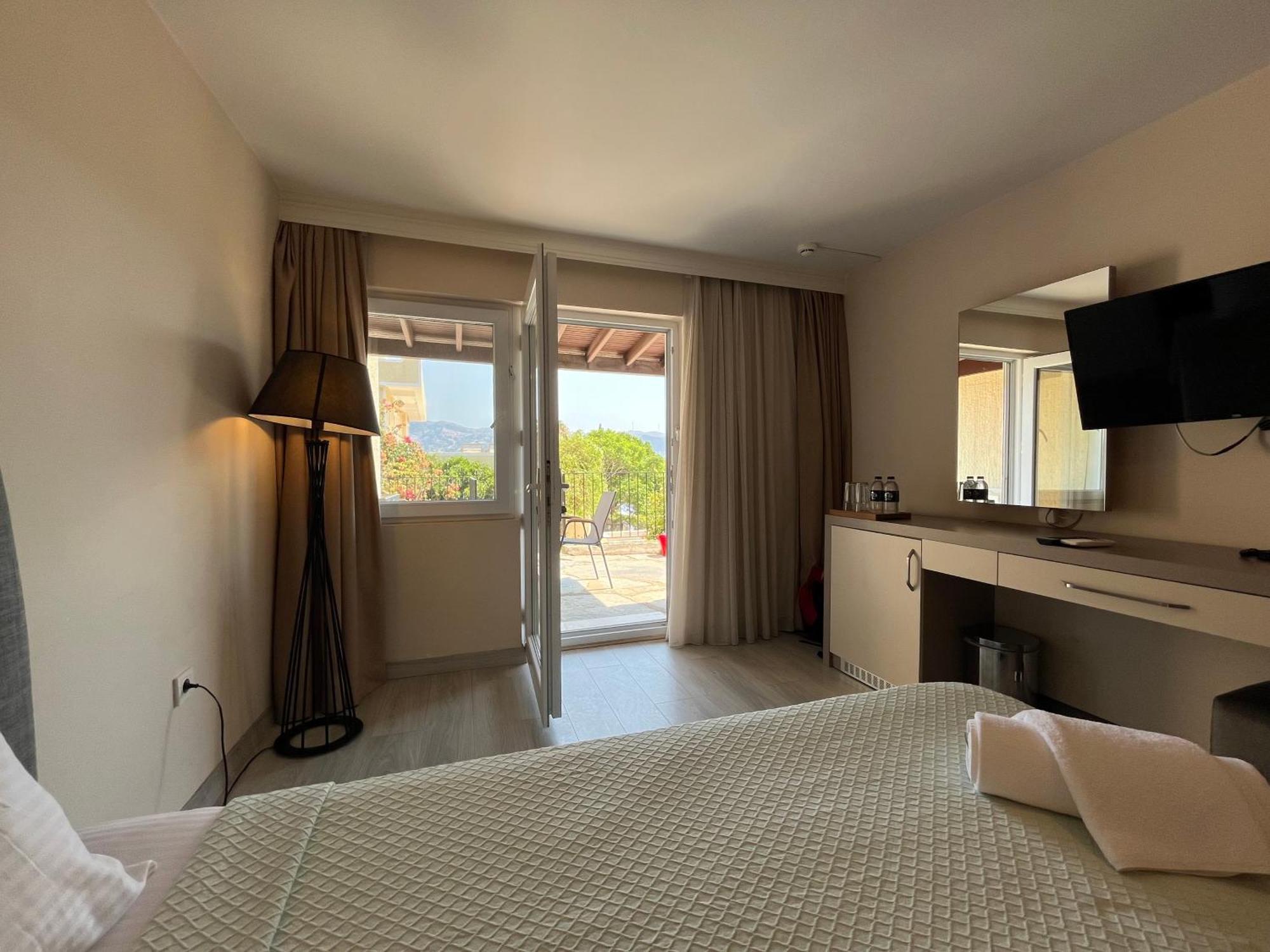 Farrys Boutique Hotel & Beach Club - Yalıkavak Esterno foto