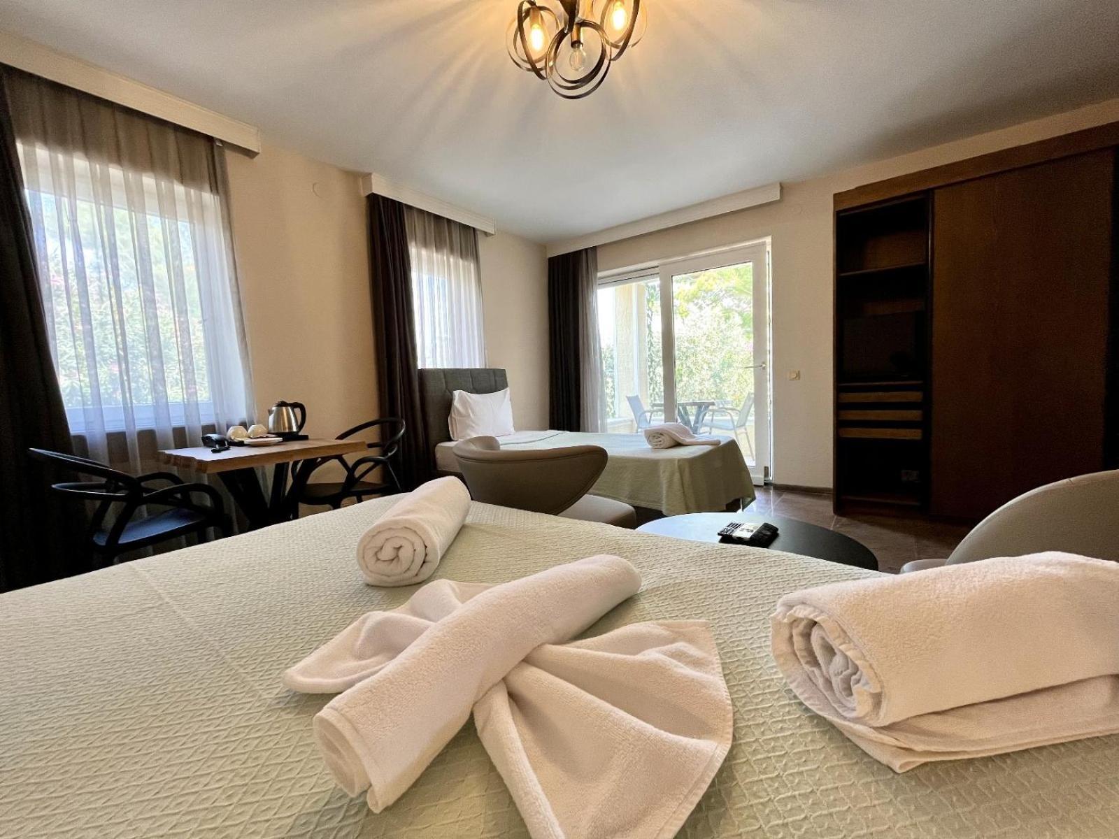 Farrys Boutique Hotel & Beach Club - Yalıkavak Esterno foto